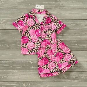 NWT Pete + Lucy Wild Roses Lounge Wear